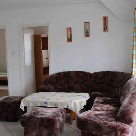 Csaba Apartmanhaz * Balatonkeresztúr