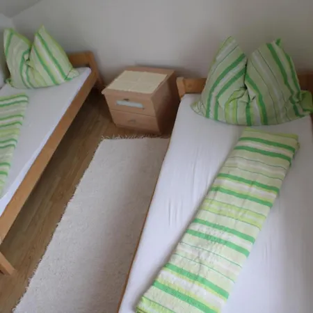 Csaba Apartmanhaz *